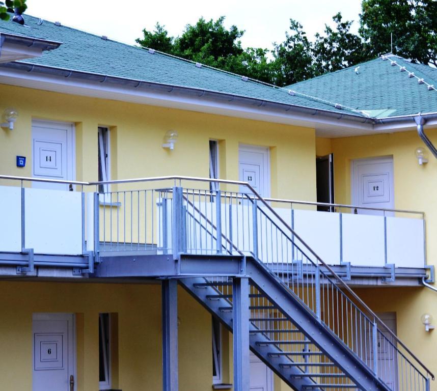 Hotel Seeadler Zempin Exterior photo