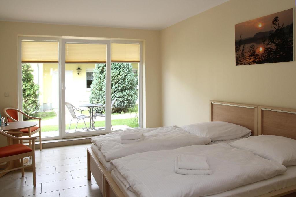 Hotel Seeadler Zempin Room photo